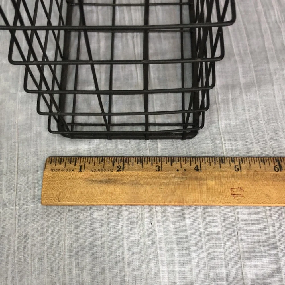 Lot 3 metal book ends black & beige & large metal wire mesh filing storage box
